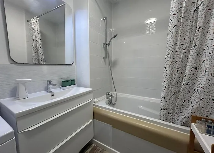 Lumineux & Cosy, Hyper Centre メス